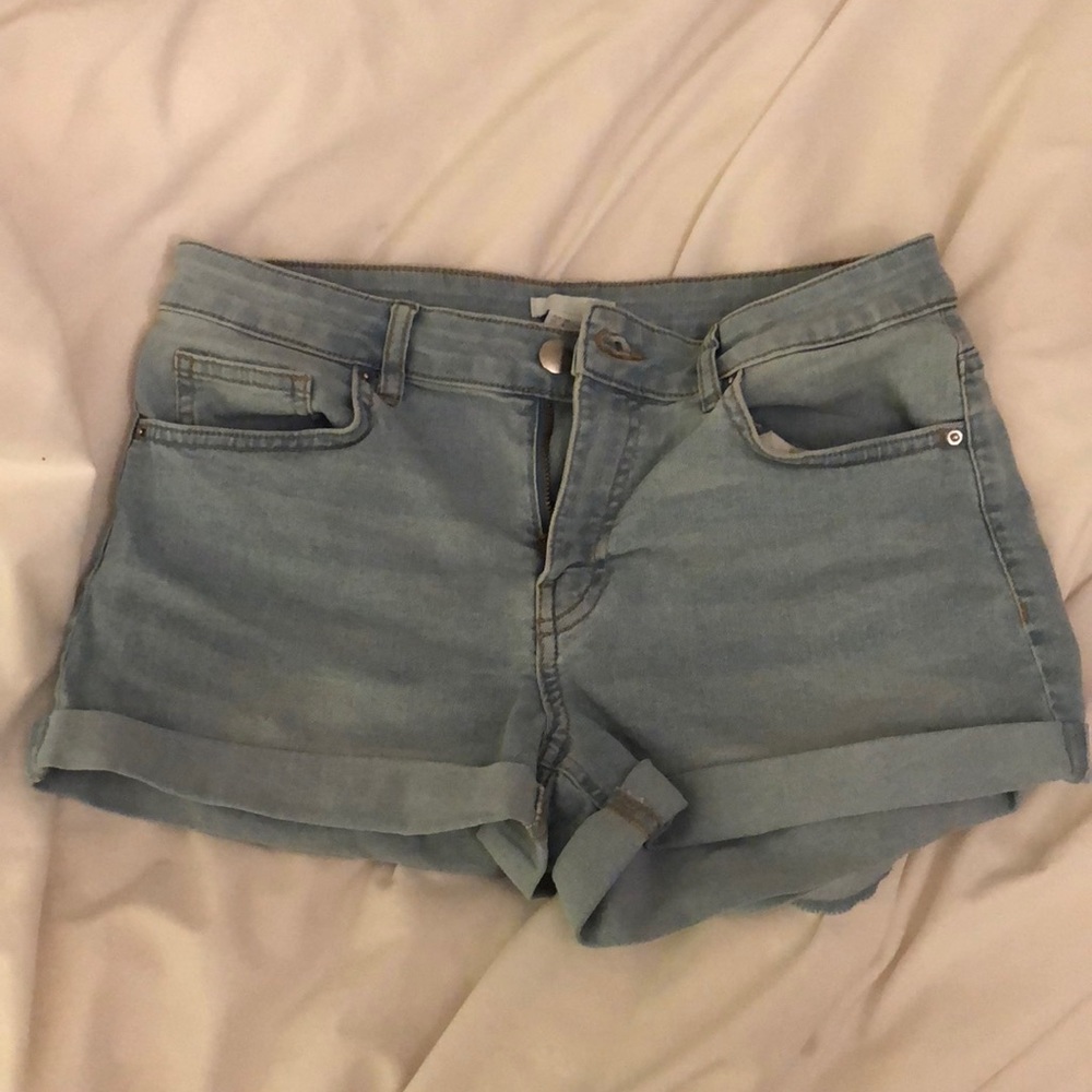 [NWOT] High Waisted Denim Shorts